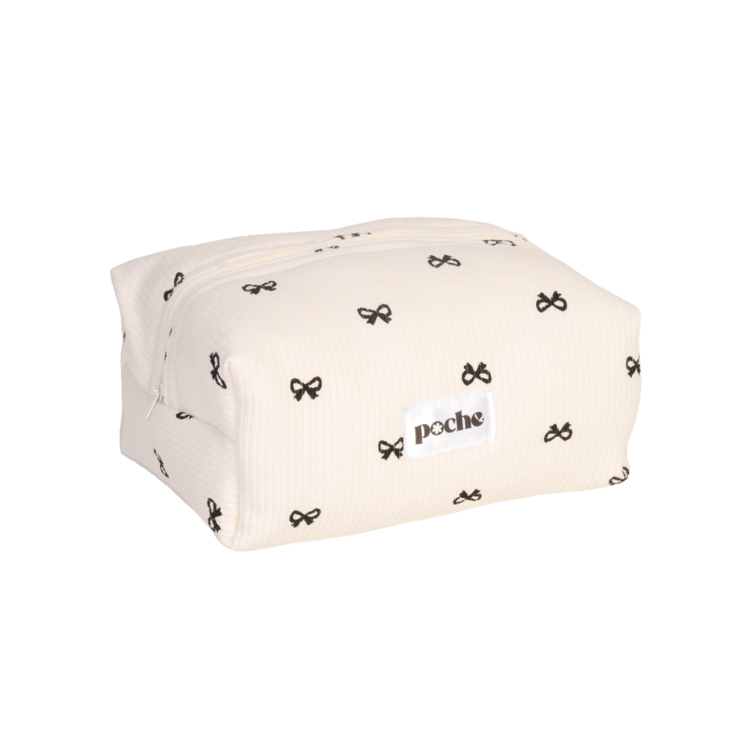 Legally Coquette Puffed Pouchie in Taylor