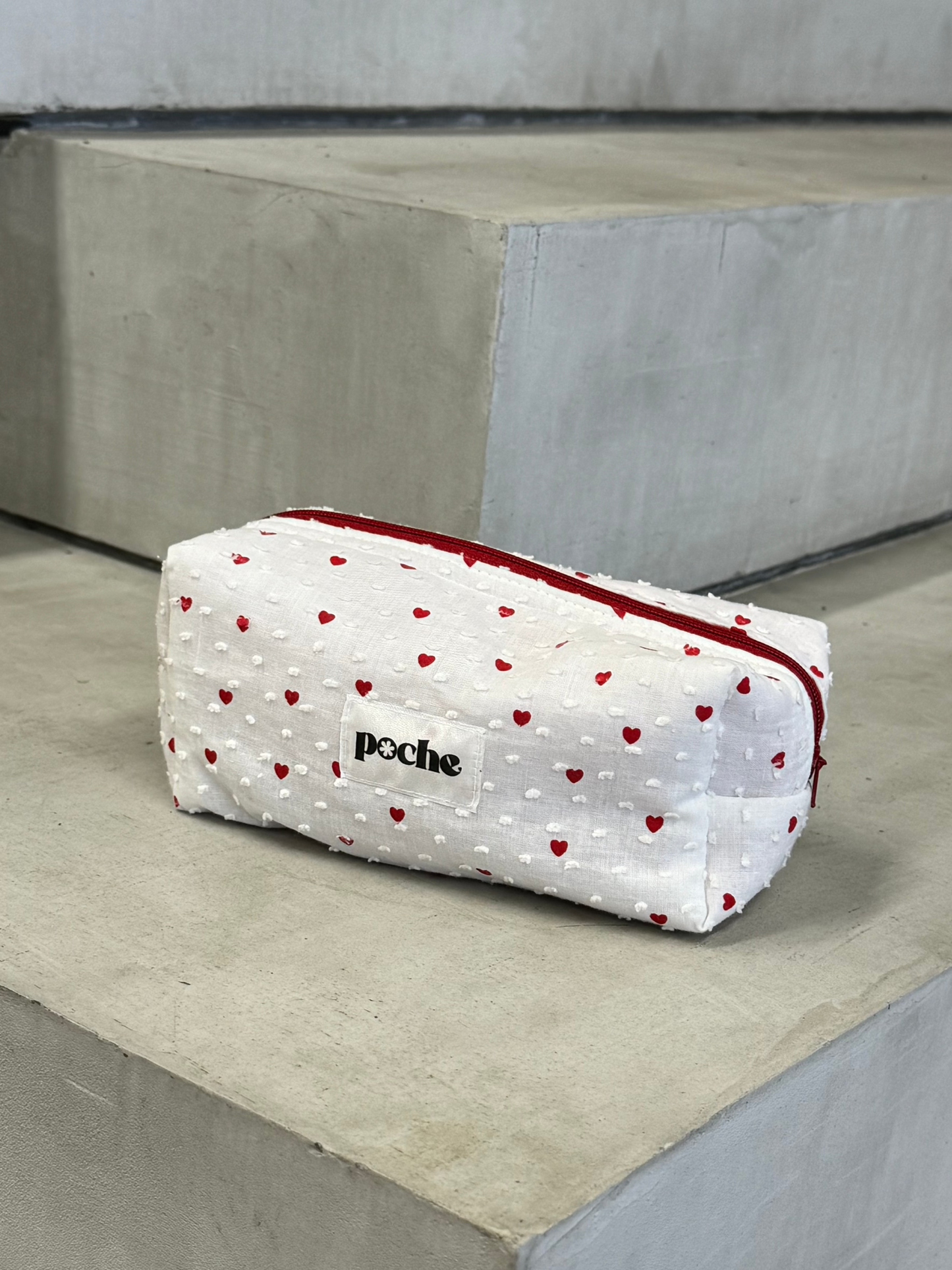Gals & Galentines Puffed Pouchie in Lover