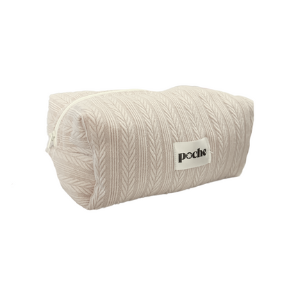 Plain Janes Puffed Pouchie in Blanco