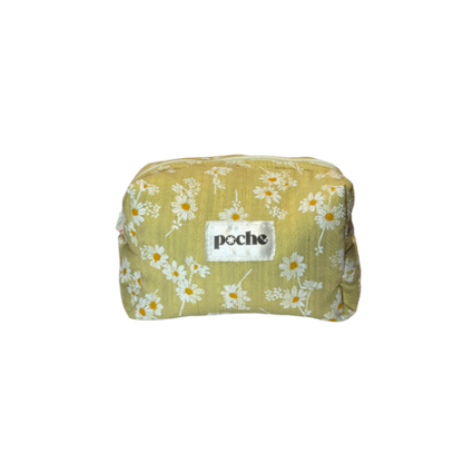Picnic Date Puffed Pouchie in Margerite