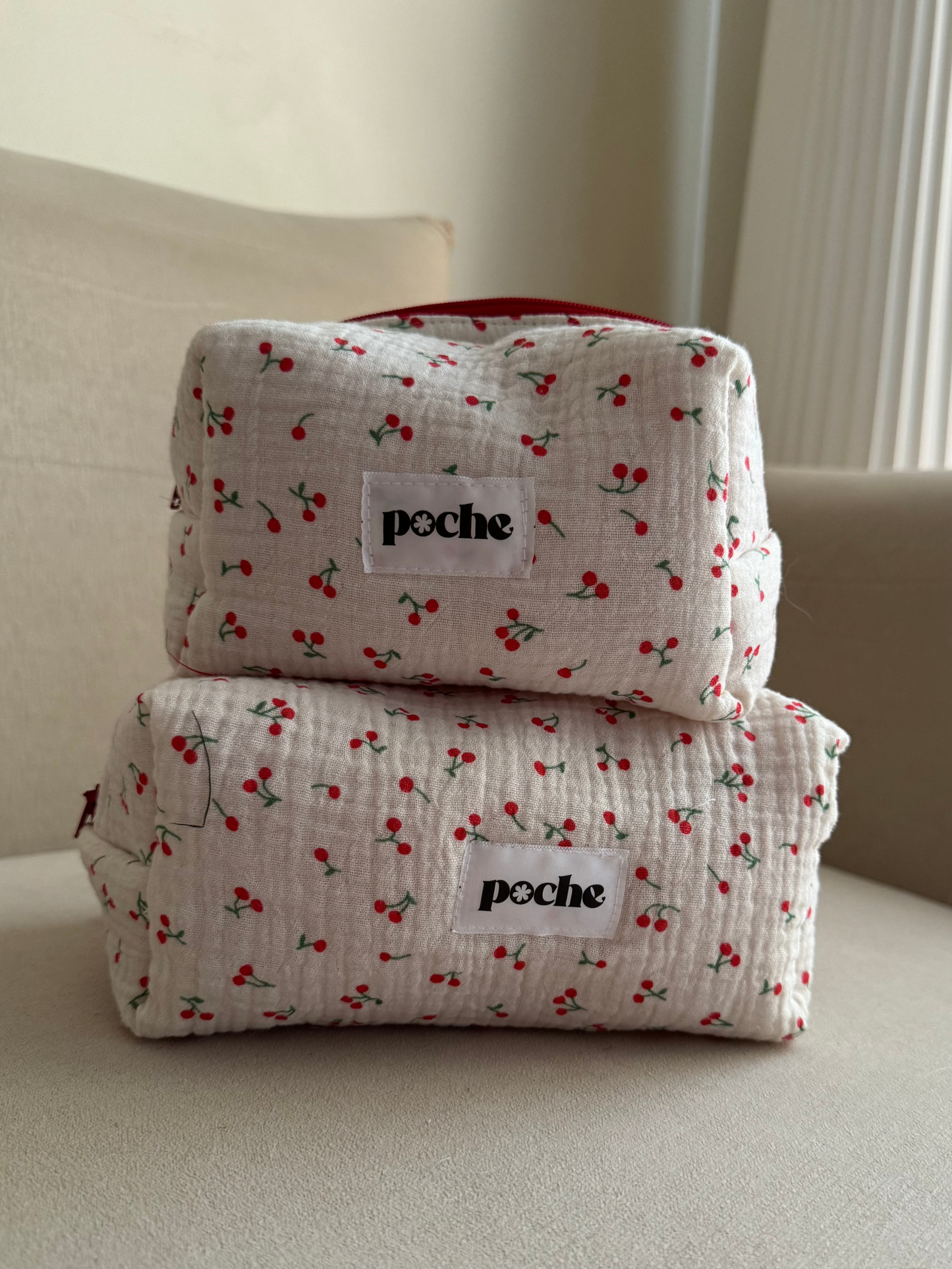 The Garden Puffed Pouchie in Cherie